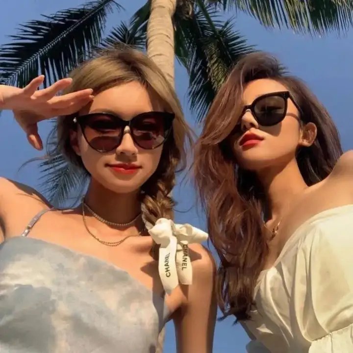 藏春洞